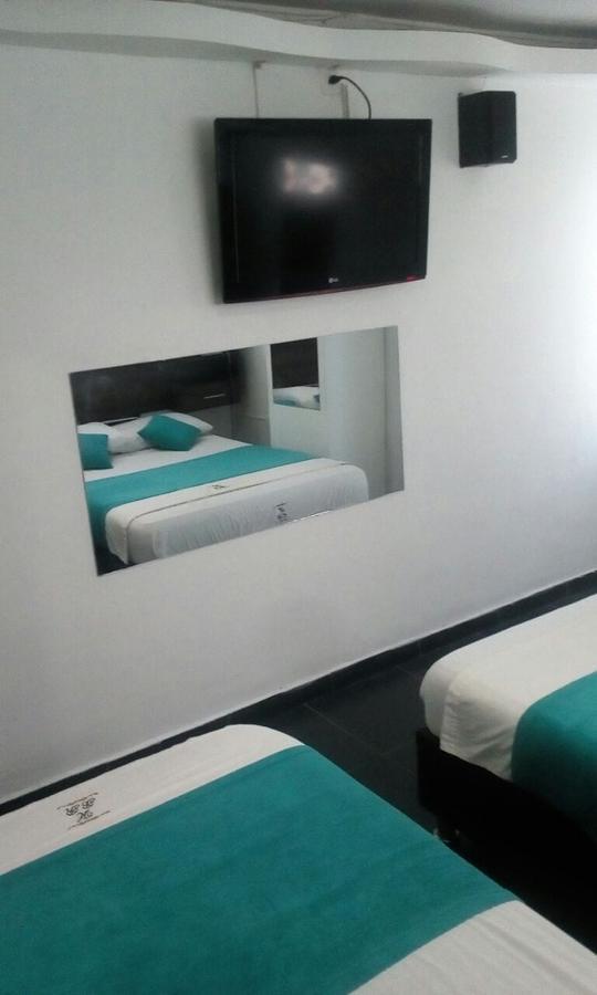 Hotel Bucaramanga Real エクステリア 写真